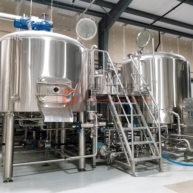 Efficiente 7BBL Beer Brewing Equipment 800L Commercial Brewing Equipment Serbatoio di fermentazione conico in vendita