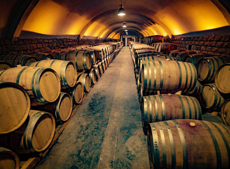 Whisky, Wine and Spirits Invecchiamento: The Science of Aging Barrels