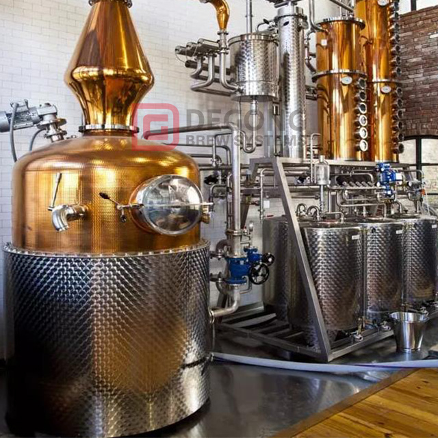 Attrezzatura della distilleria del brandy del whisky del gin della vodka del rame 1000L per la distillazione dell'alcool