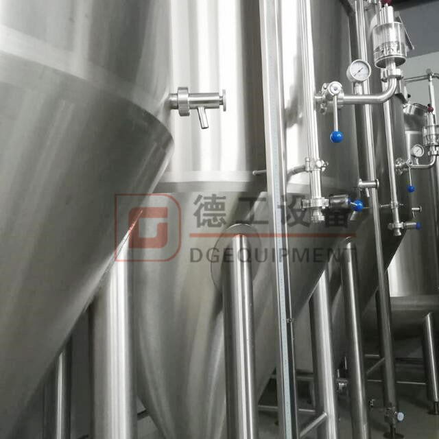 vasi per la fermentazione della birra in vendita per la gamma di attrezzature per negozi e catering da 100L a 200HL