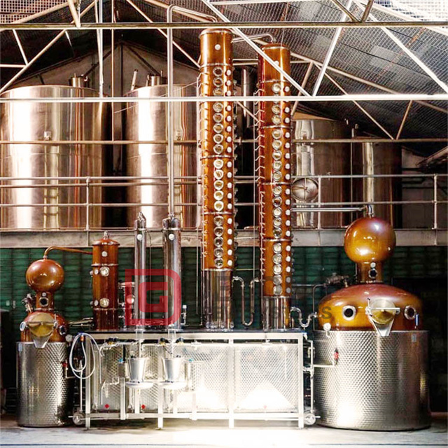 Attrezzatura Industriale Della Distilleria Di Distillazione Dell'alcool Della Vodka Del Gin 200L -5000L